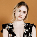 blog logo of Sophie Turner Source